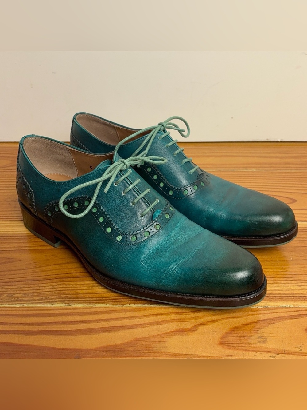 John Fluevog Granville Shoes Men's 8 Turquoise Leather Oxford Brogue Plain Toe - Picture 3 of 16